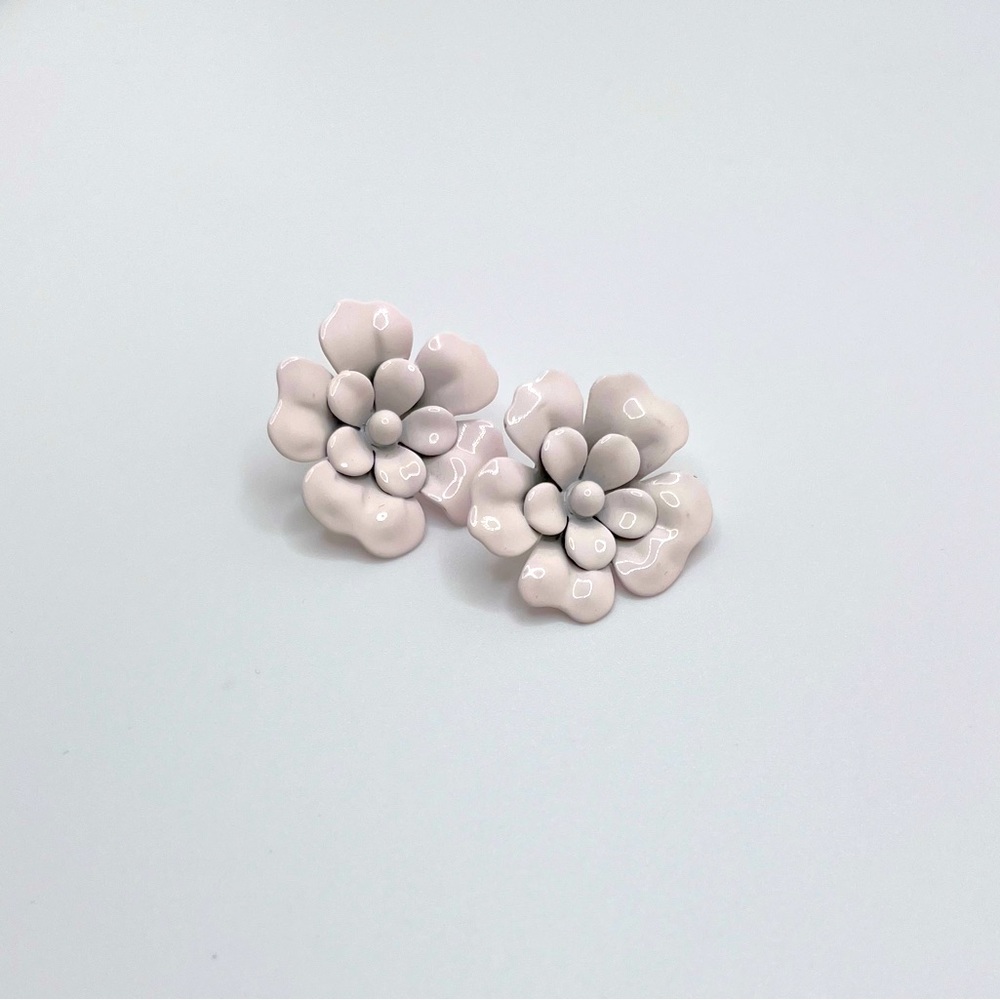 Fair Pink Tone Earrings (perfect for spring! 🌸)